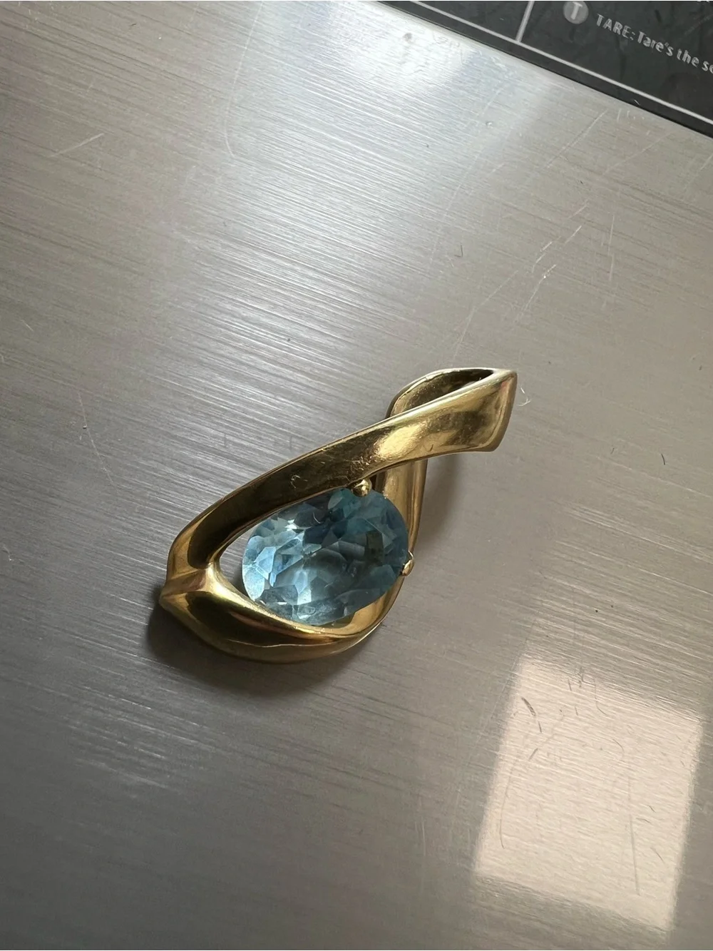 VTG 14K Yellow Gold Blue Topaz or Aquamarine Swirl Pendant